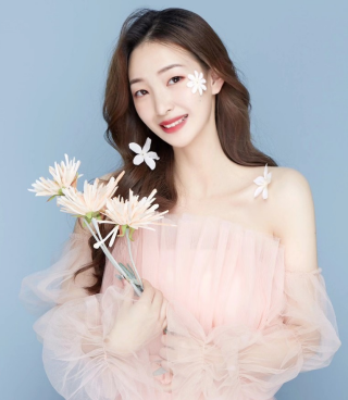 高級(jí)中國(guó)舞老師:劉夢(mèng)君老師 高級(jí)中國(guó)舞老師:劉夢(mèng)君老師