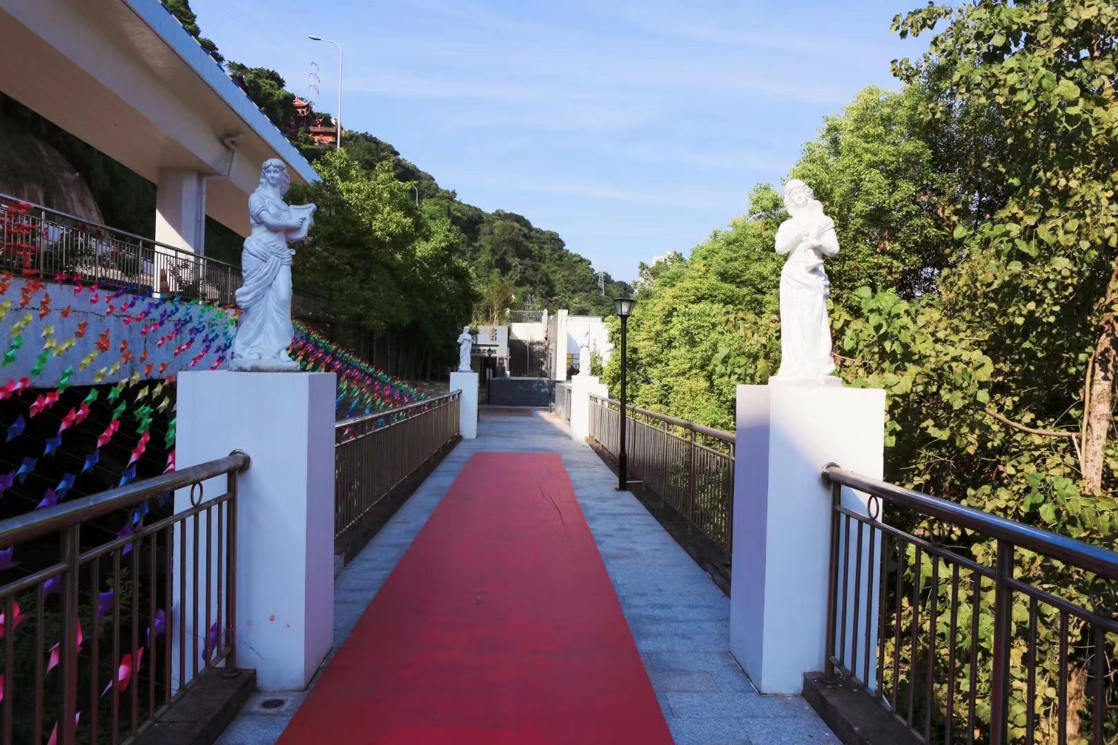 周邊環(huán)境 周邊環(huán)境