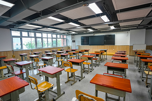 教室環(huán)境 教室環(huán)境