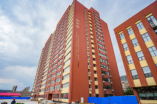 學(xué)校環(huán)境 學(xué)校環(huán)境