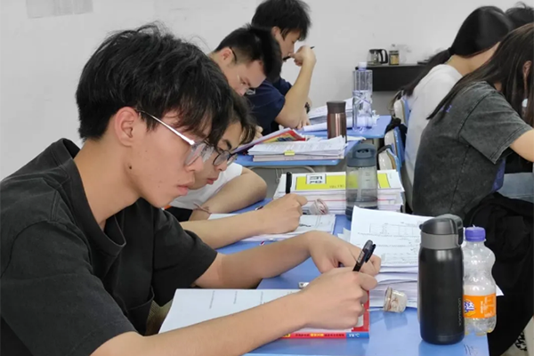 学习氛围 学习氛围