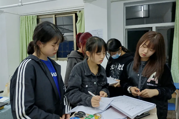 学员讨论 学员讨论