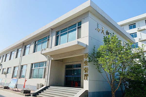 校區(qū)環(huán)境