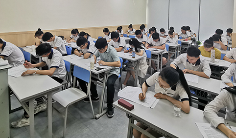 深圳博龍教育中考復讀收費怎么樣？課程費用詳情一覽！