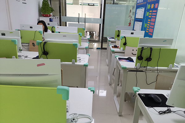 教室環(huán)境 教室環(huán)境