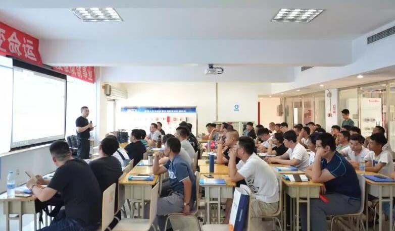 高溫作業(yè)如何做好防護(hù)？發(fā)現(xiàn)中暑后，如何處理？