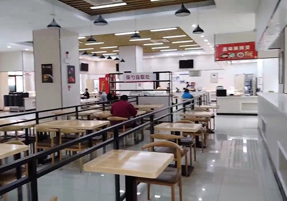 食堂用餐环境