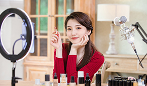 彩妝好學嗎？要學多久？