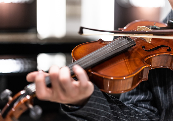 小提琴演奏