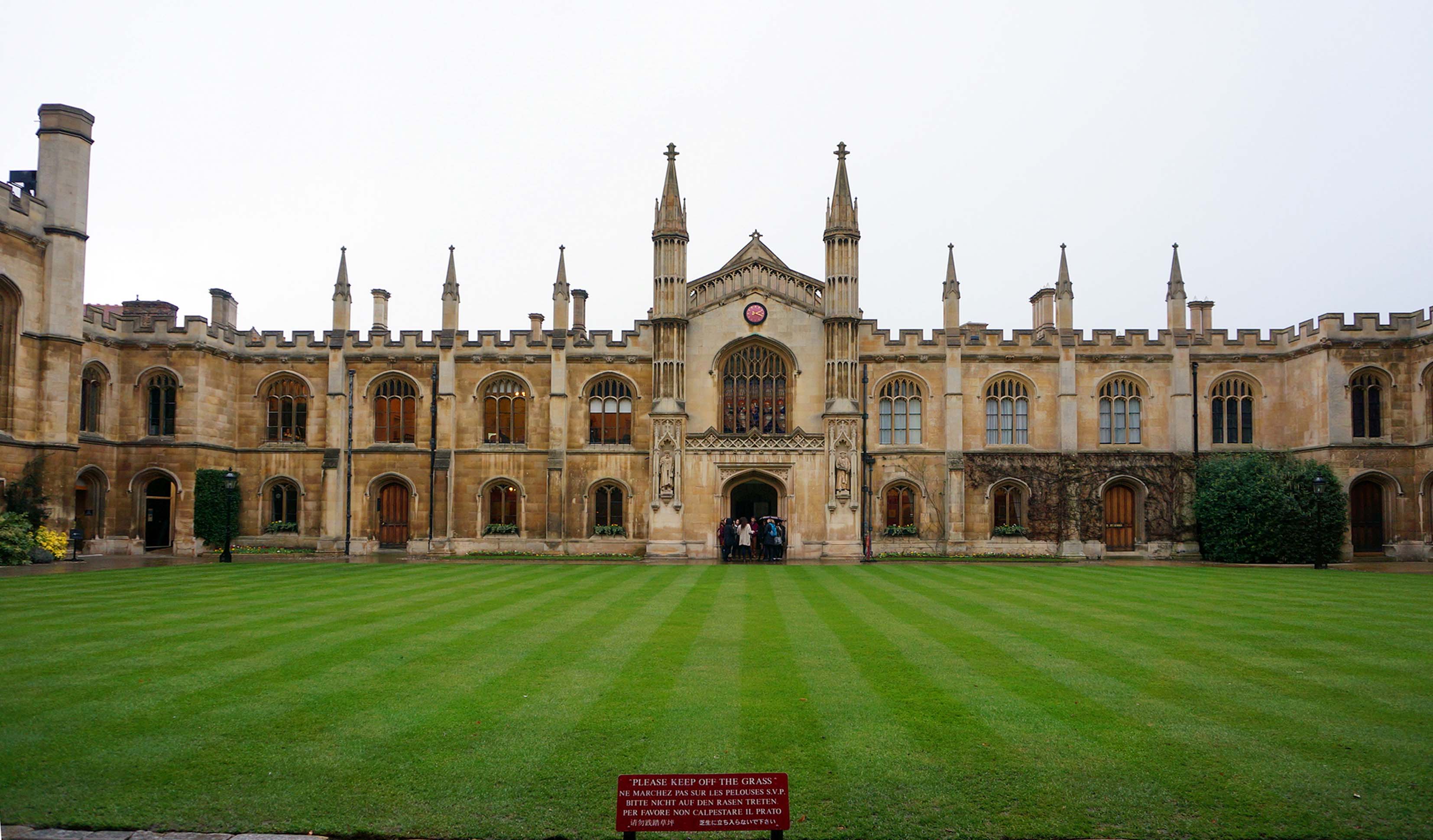 2024年英國知名大學(xué)榜單：10所最受認(rèn)可的學(xué)府，QS排名之外的新視角