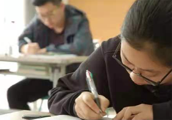 學(xué)習(xí)氛圍