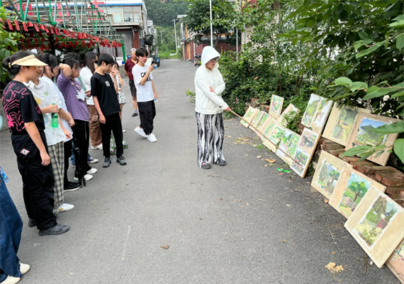 专业老师进行了详细的画面指导 专业老师进行了详细的画面指导