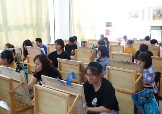 美术课堂 美术课堂