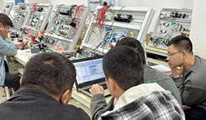 校企合作重“實戰(zhàn)”，"訂單"培養(yǎng)要“動手”