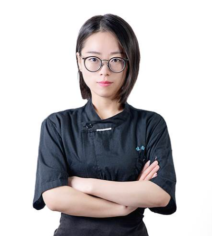 严老师 严老师