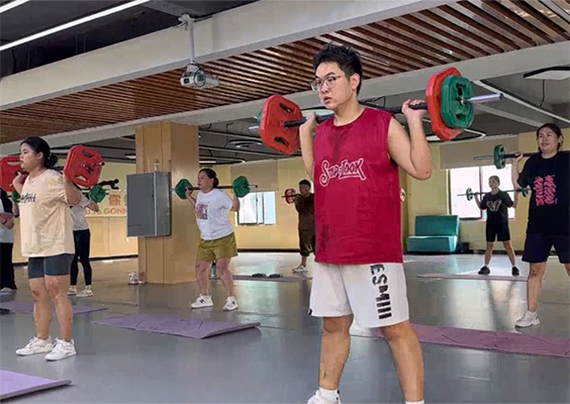 减肥健身努力支持 减肥健身努力支持