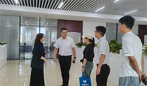 熱烈祝賀麗馳教育與兆盈醫(yī)療器械成功建立校企合作關(guān)系！