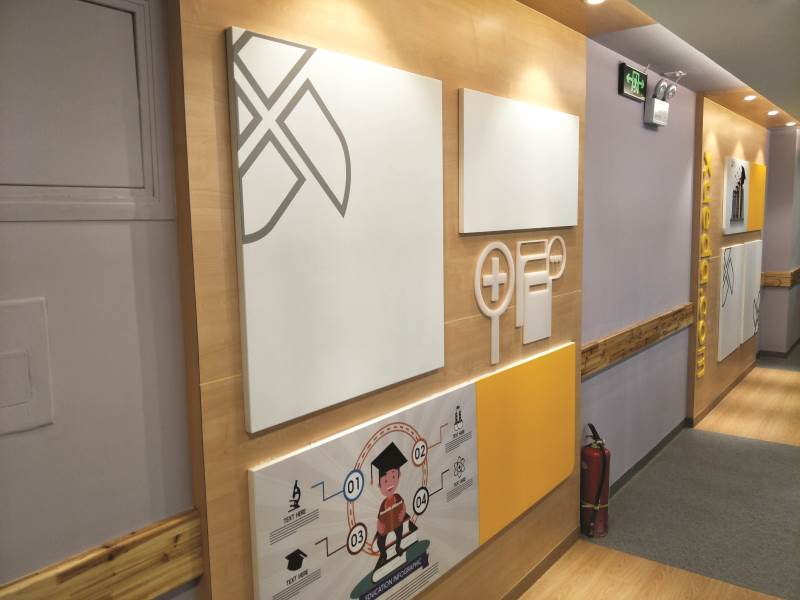 學(xué)校環(huán)境