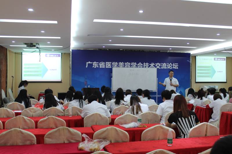 學(xué)校環(huán)境