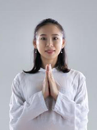 高级瑜伽老师：秦嶷