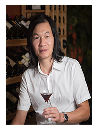 德斯汀安教育讲师：谭永蕃