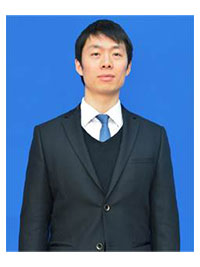 英語老師：陳越海