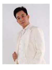 服裝設(shè)計講師：楊輝