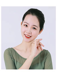 中國舞教師：小紅老師