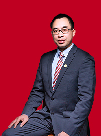 院長:何進(jìn)勝