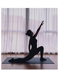 瑜伽老师：凤霞