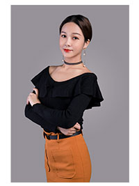 高级化妆造型师：练石兰