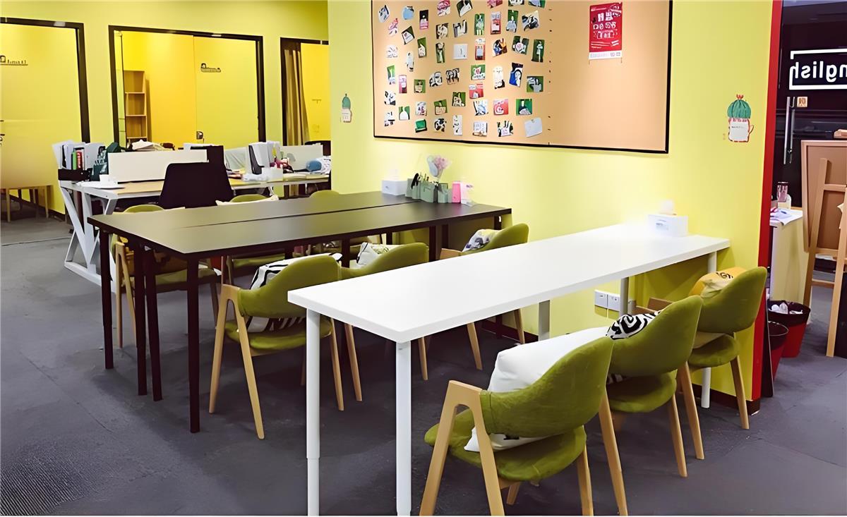 學(xué)校環(huán)境