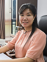 学院副院长：黄文苑