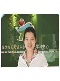 英語教研組長：陳芳芳老師