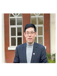 中學語文高級教師:張定兵