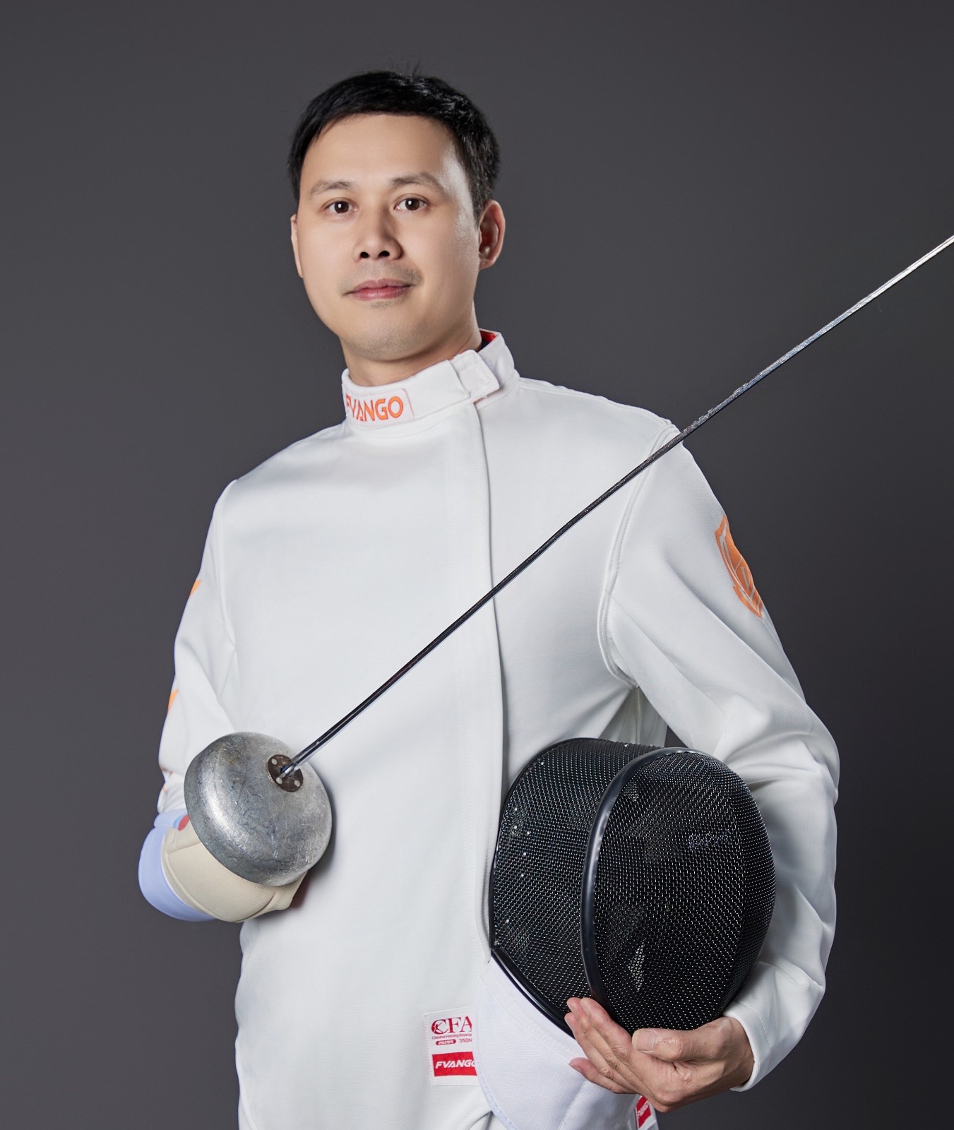 總教練：尹練池