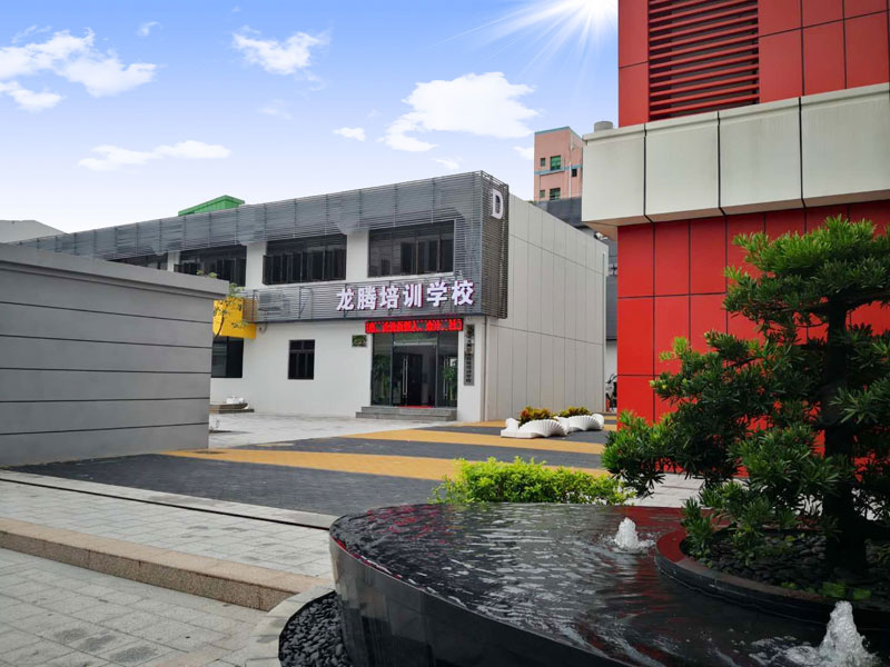 學(xué)校環(huán)境