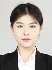 语文老师：刘艾