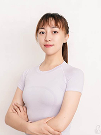 普拉提教師：菲比老師