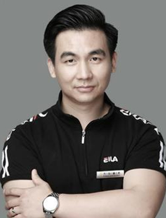 执行总监：何乐平