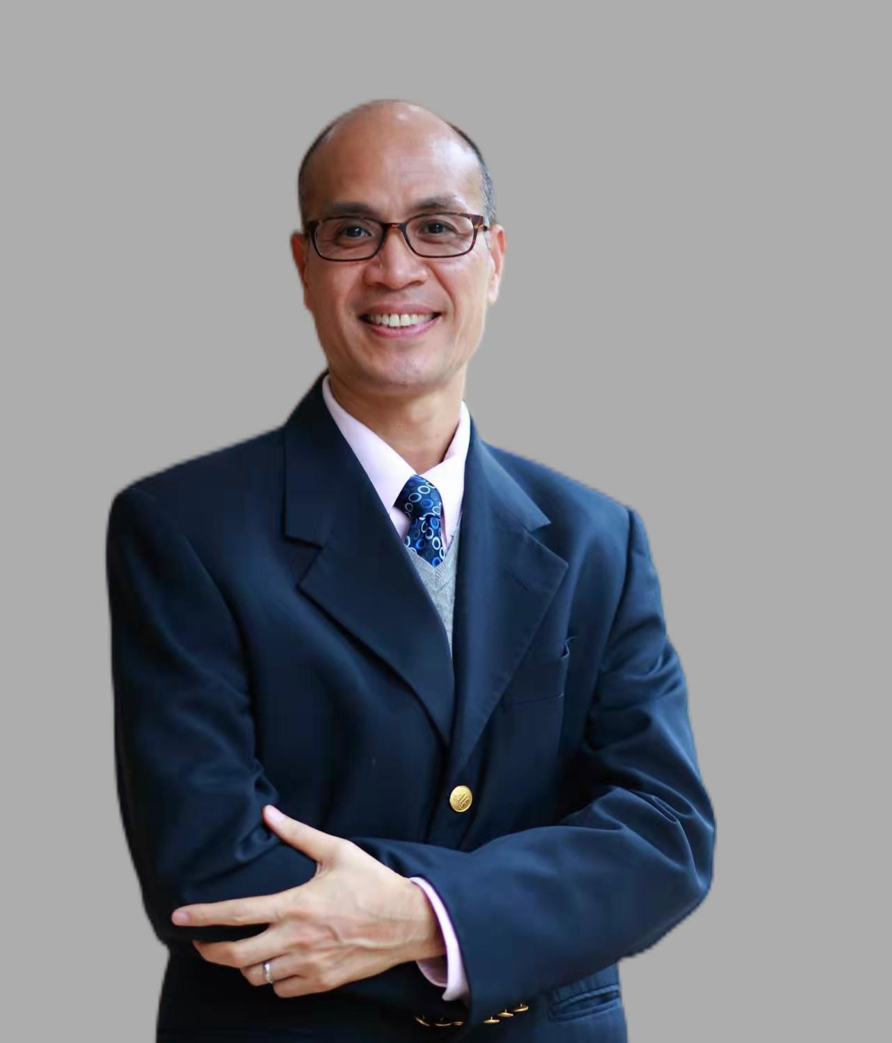 浸海特邀专家顾问:Professor Leo