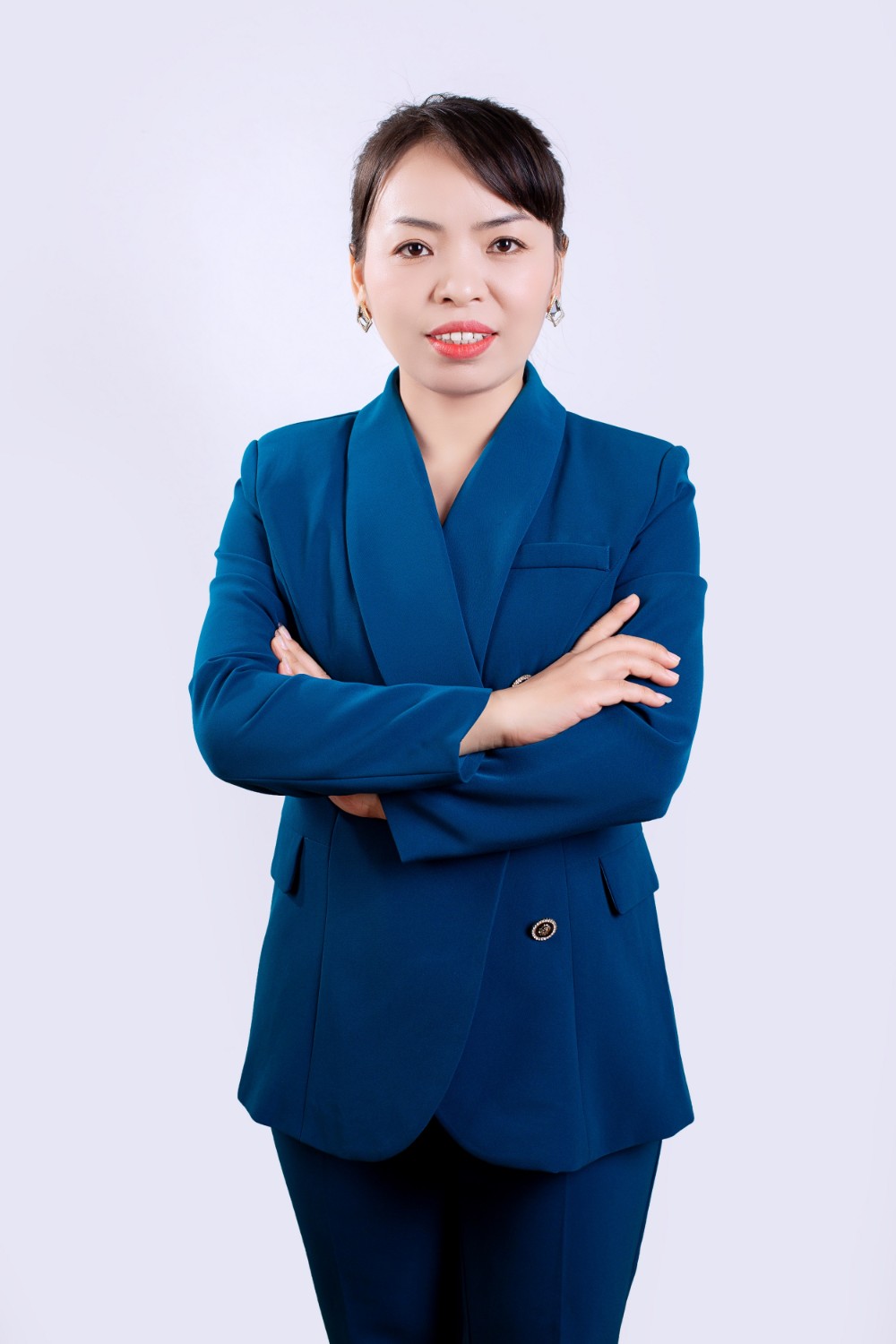 高级美容讲师：张翠翠