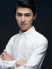 舞蹈老师：魏嘉辉