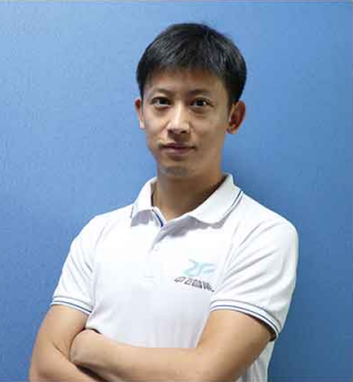 无人直升机教员：钟教官