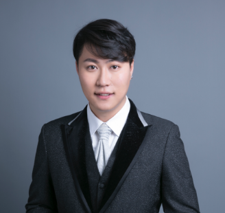 播音老师：邓博仁