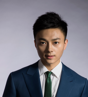 播音与主持老师：赵文龙