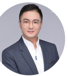 传媒老师：黄石