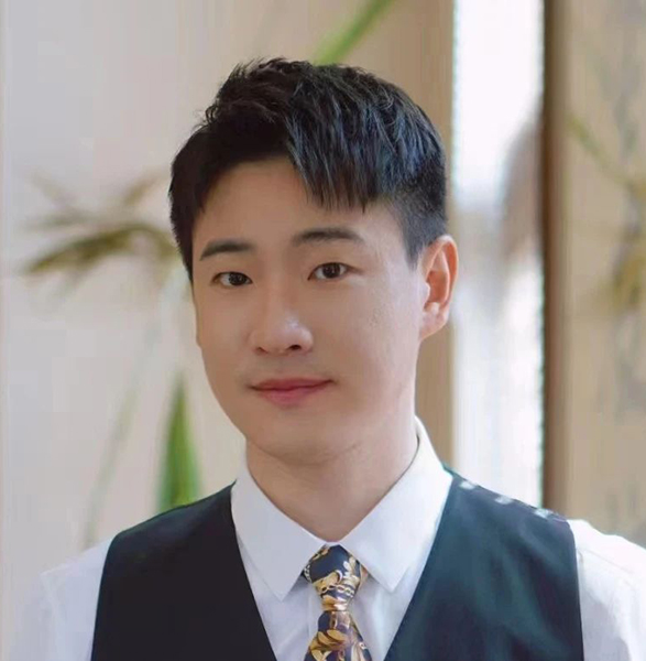 舞蹈老师：赵校长