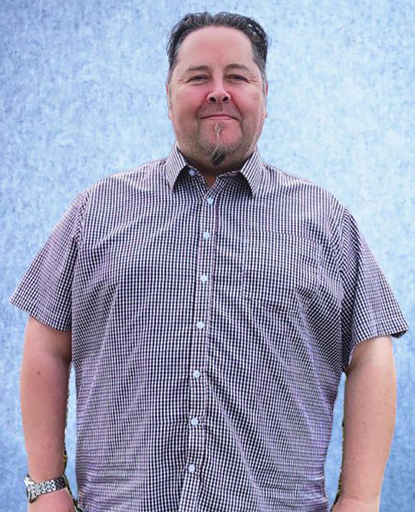 英语文学教师：Brad Lynch