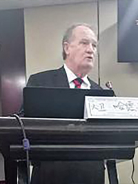 主講人：翰森先生